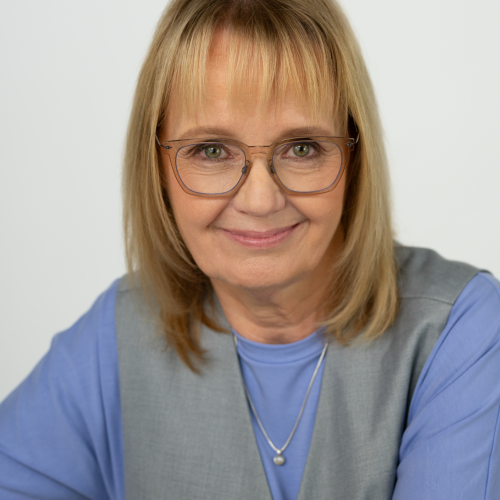 Kristine Theurer Photo 2023a